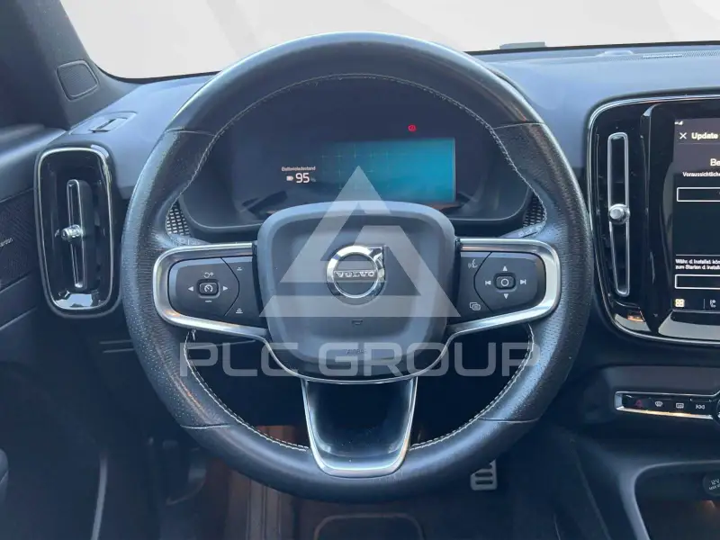 2021 Volvo XC40