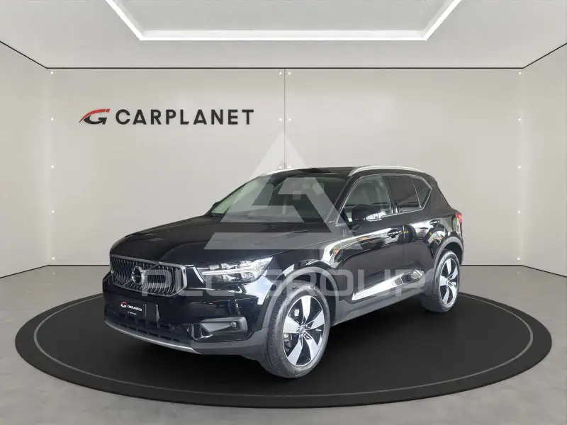 2021 Volvo XC40