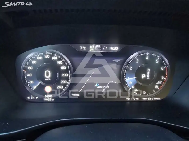 2021 Volvo XC40