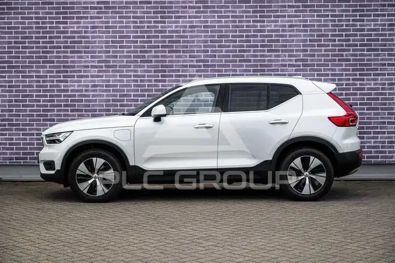 2021 Volvo XC40