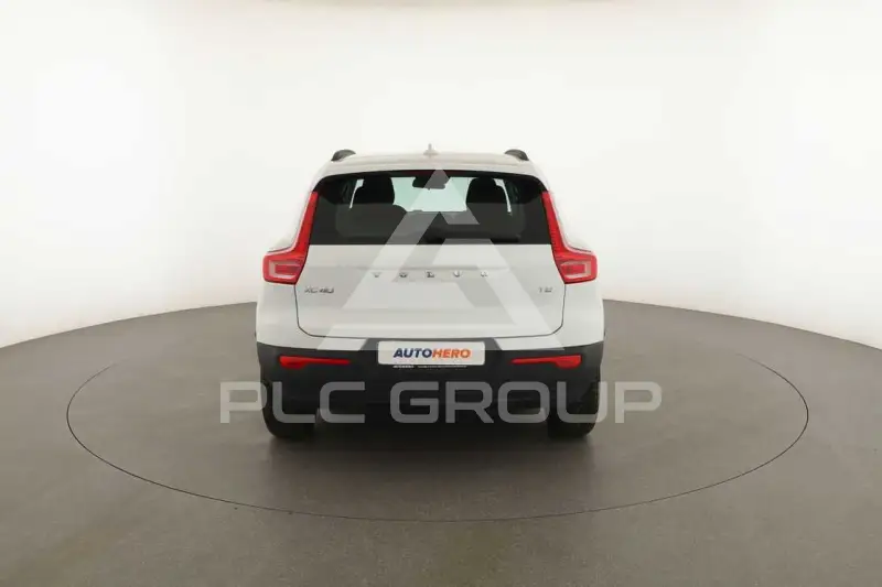 2021 Volvo XC40