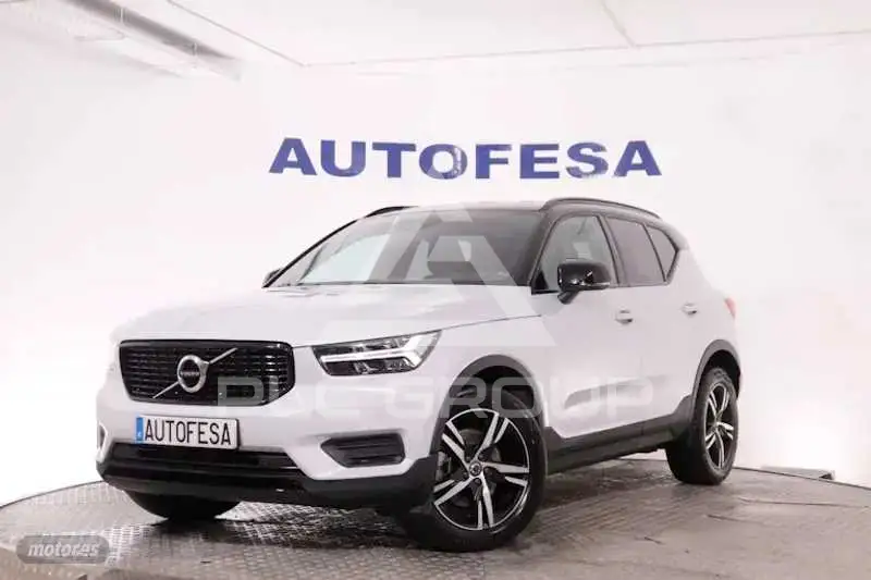 2021 Volvo XC40