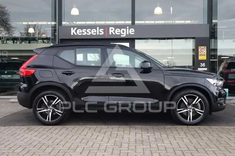 2021 Volvo XC40