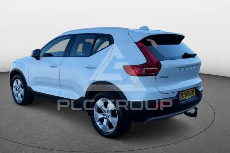 2021 Volvo XC40