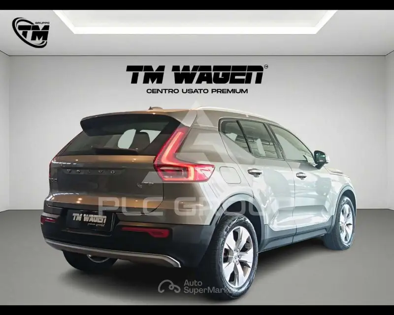 2021 Volvo XC40