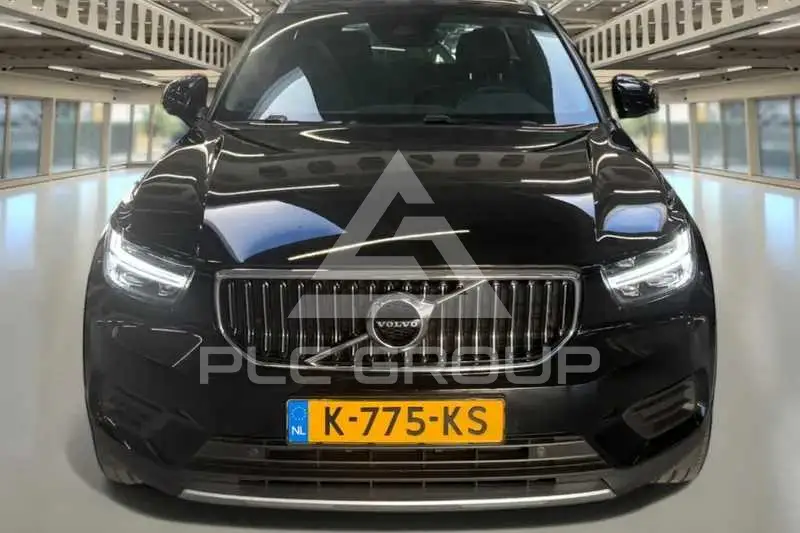 2021 Volvo XC40