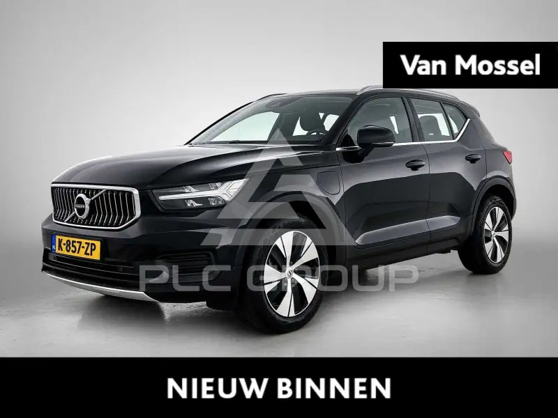 2021 Volvo XC40