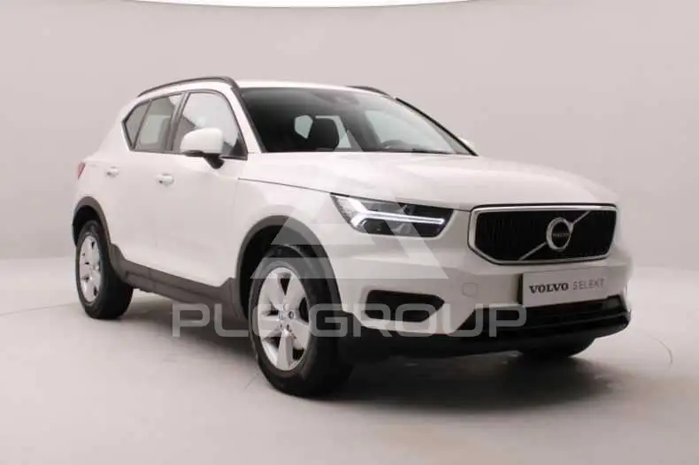 2021 Volvo XC40
