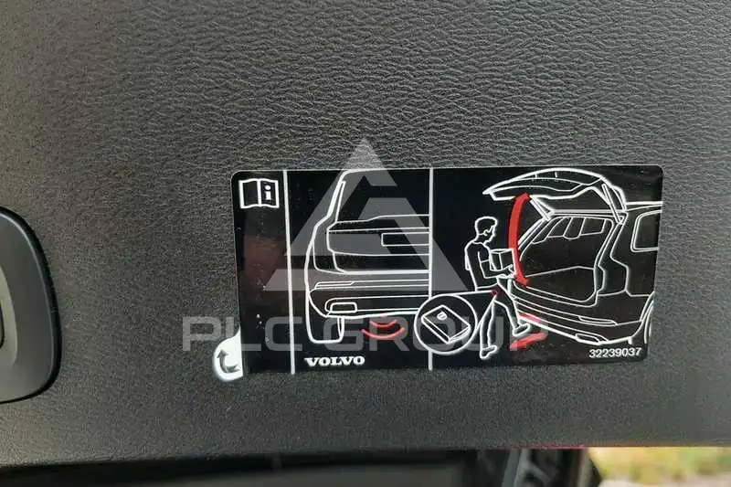 2021 Volvo XC40