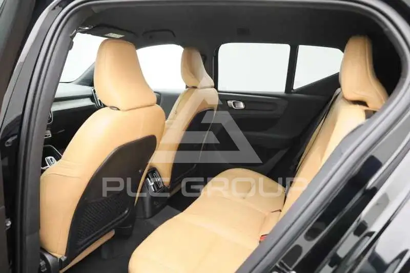 2021 Volvo XC40