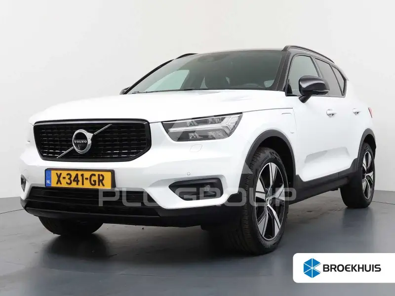 2021 Volvo XC40