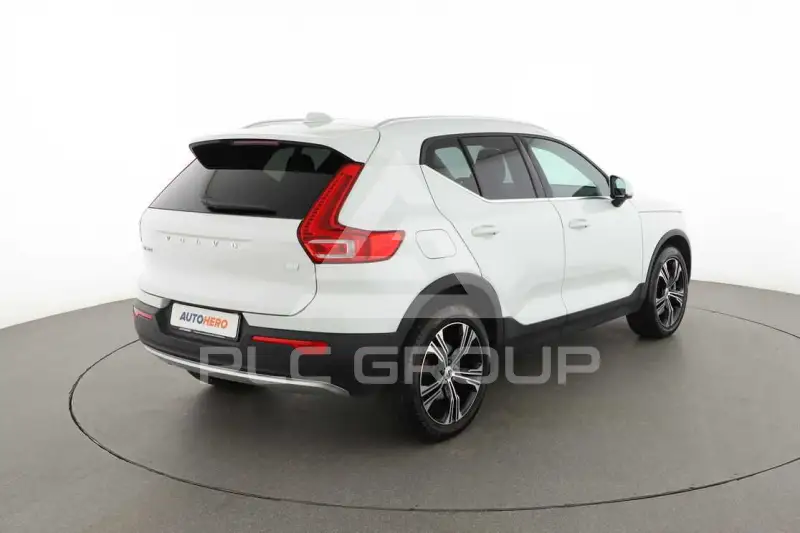 2021 Volvo XC40