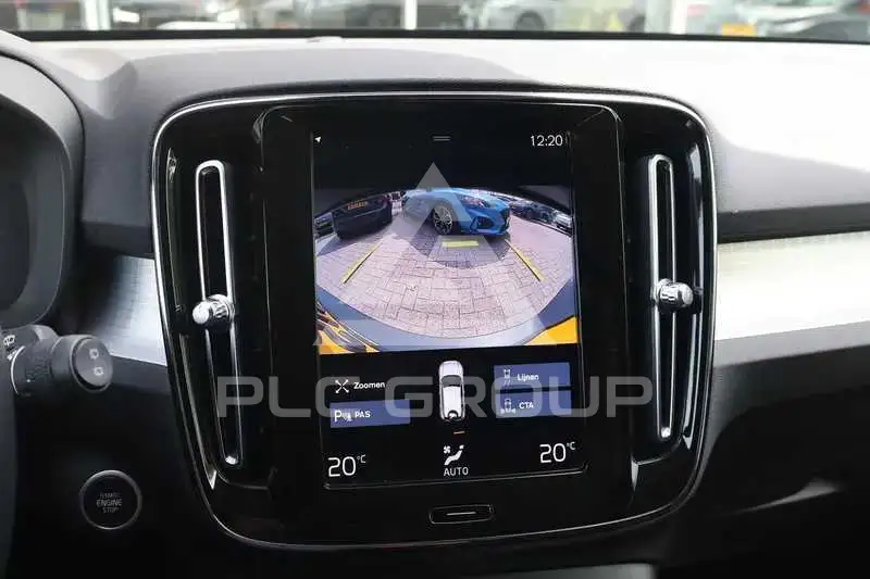 2021 Volvo XC40