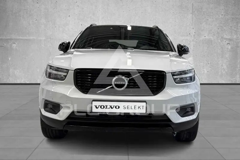 2021 Volvo XC40