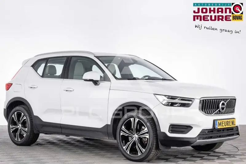 2021 Volvo XC40