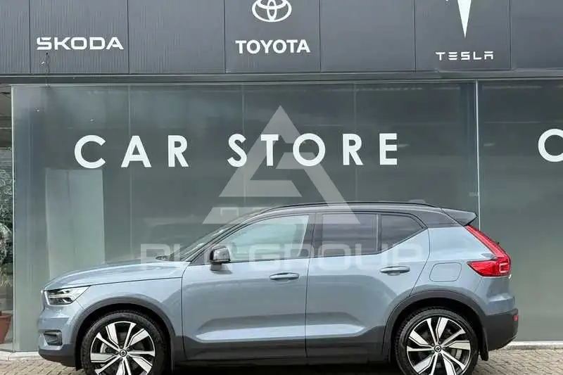 2021 Volvo XC40