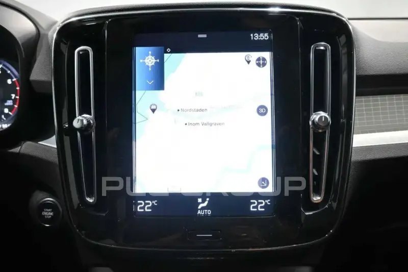 2021 Volvo XC40