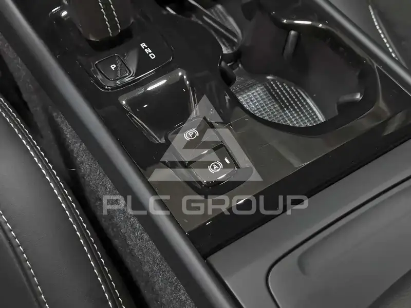 2021 Volvo XC40