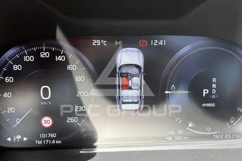 2021 Volvo XC40