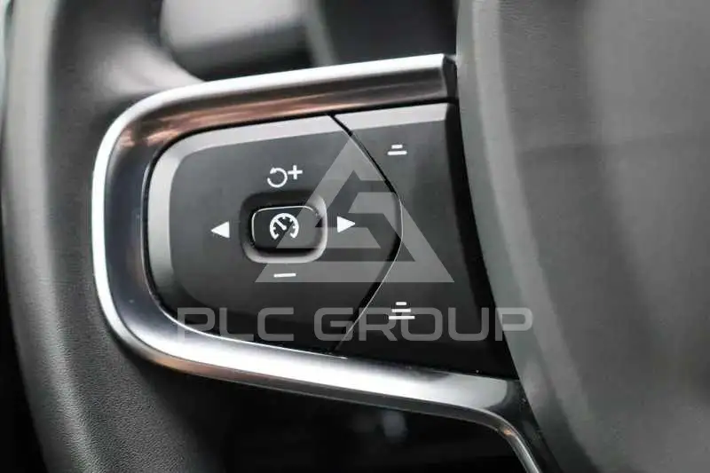 2021 Volvo XC40