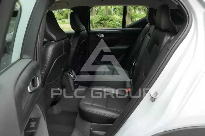 2021 Volvo XC40