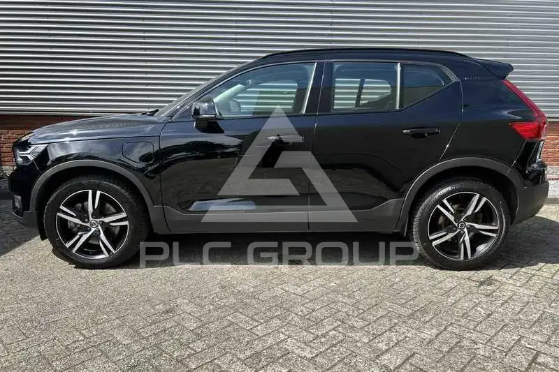 2021 Volvo XC40
