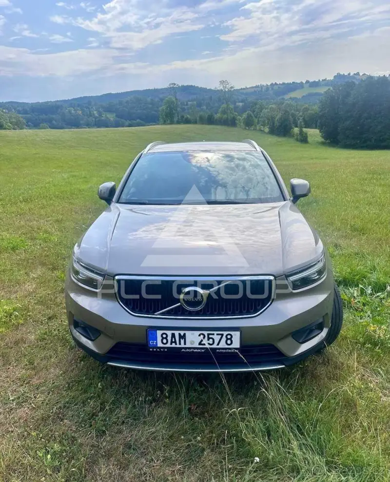 2021 Volvo XC40