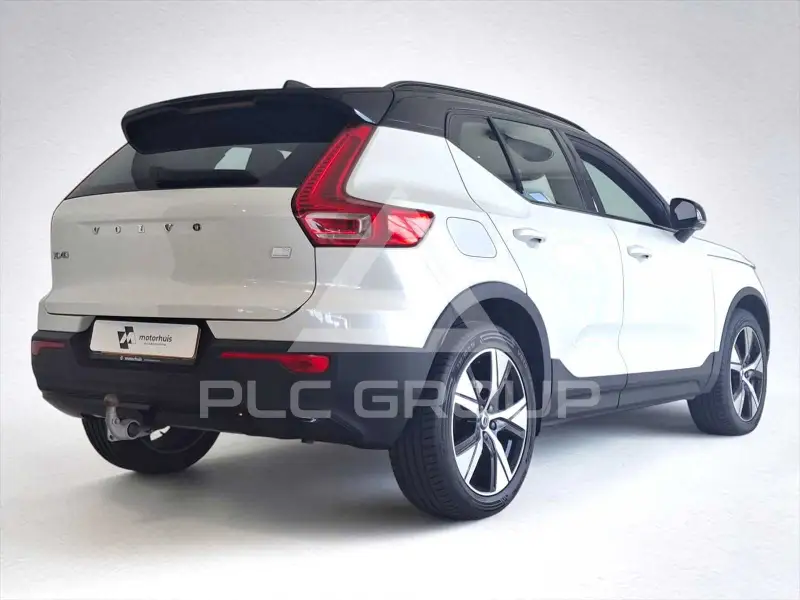 2021 Volvo XC40