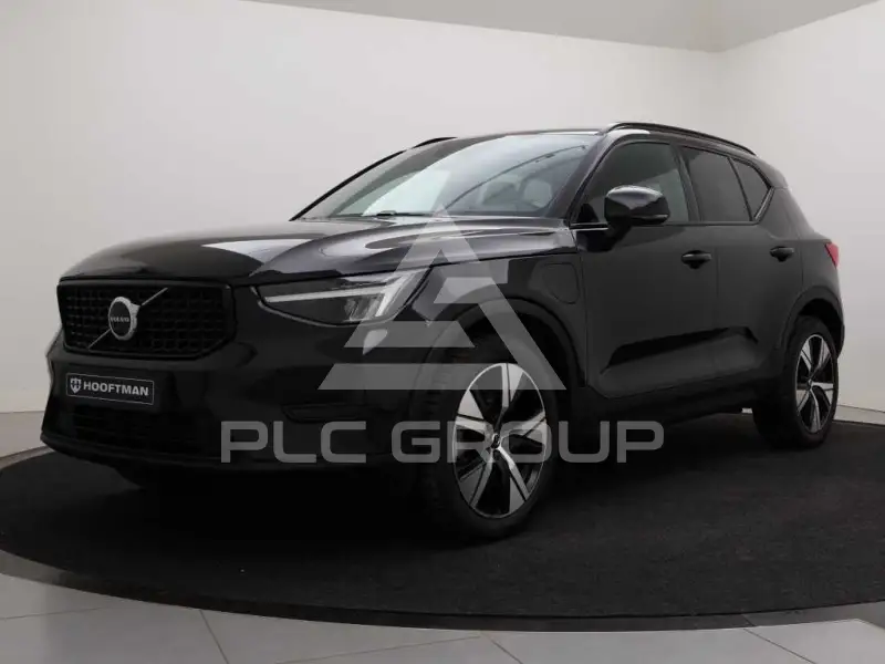 2021 Volvo XC40