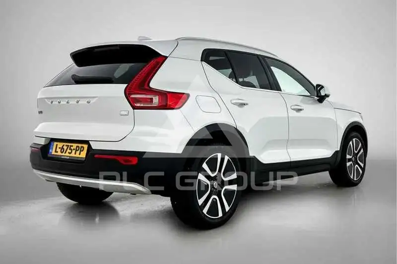 2021 Volvo XC40