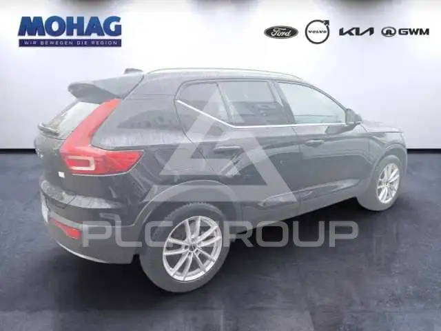 2021 Volvo XC40