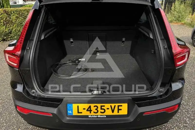 2021 Volvo XC40