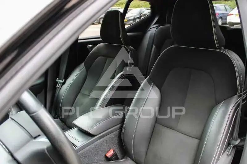 2021 Volvo XC40