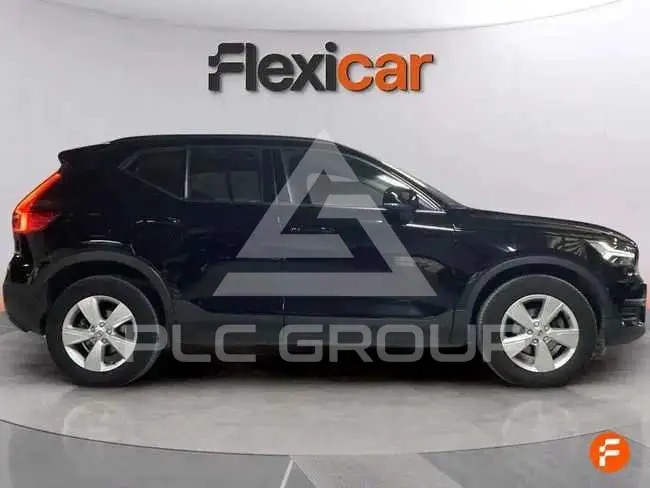 2021 Volvo XC40