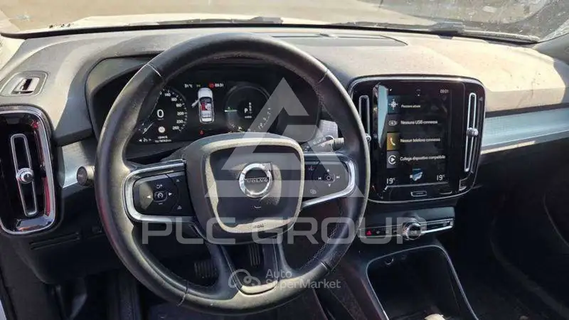 2021 Volvo XC40