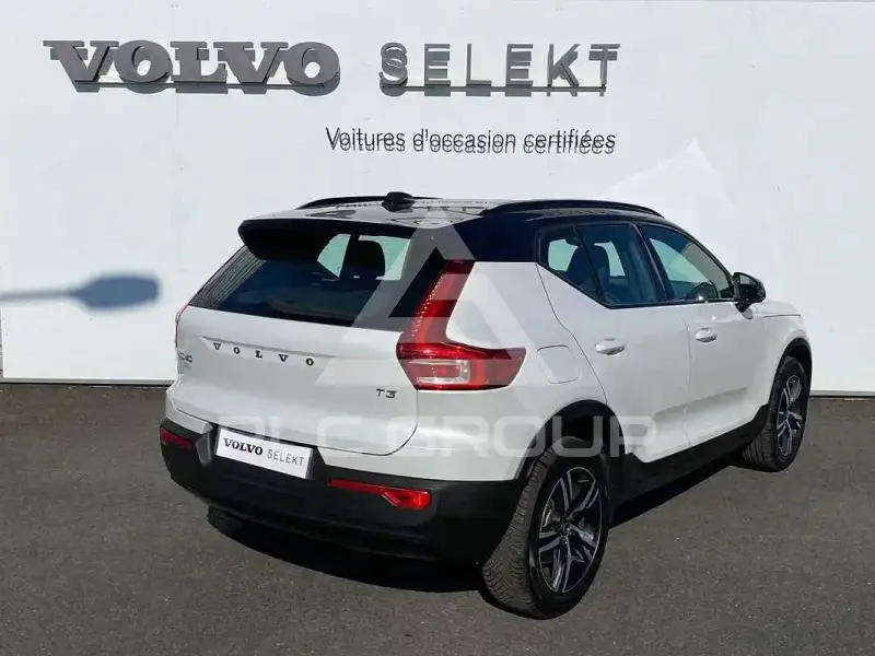 2021 Volvo XC40