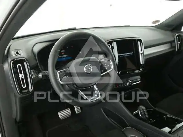 2021 Volvo XC40