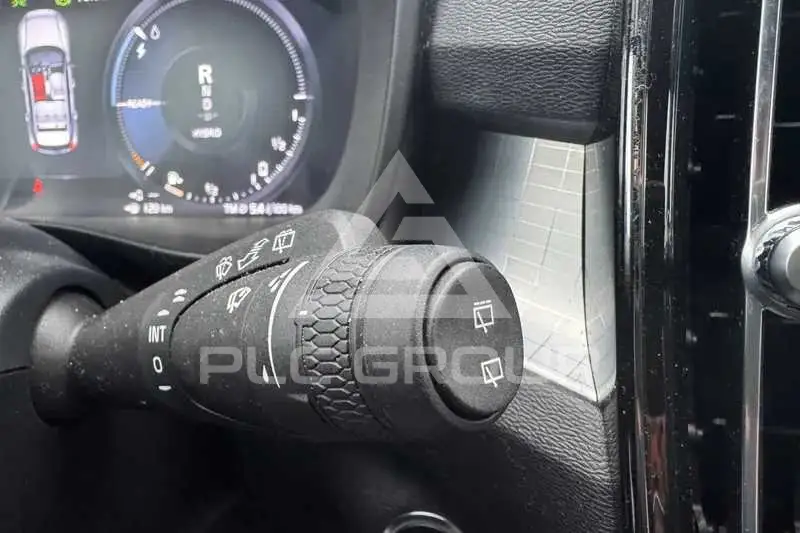 2021 Volvo XC40