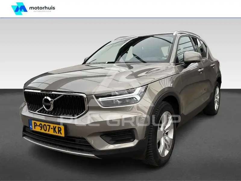 2021 Volvo XC40