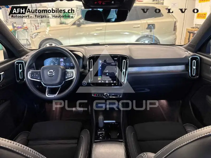 2021 Volvo XC40
