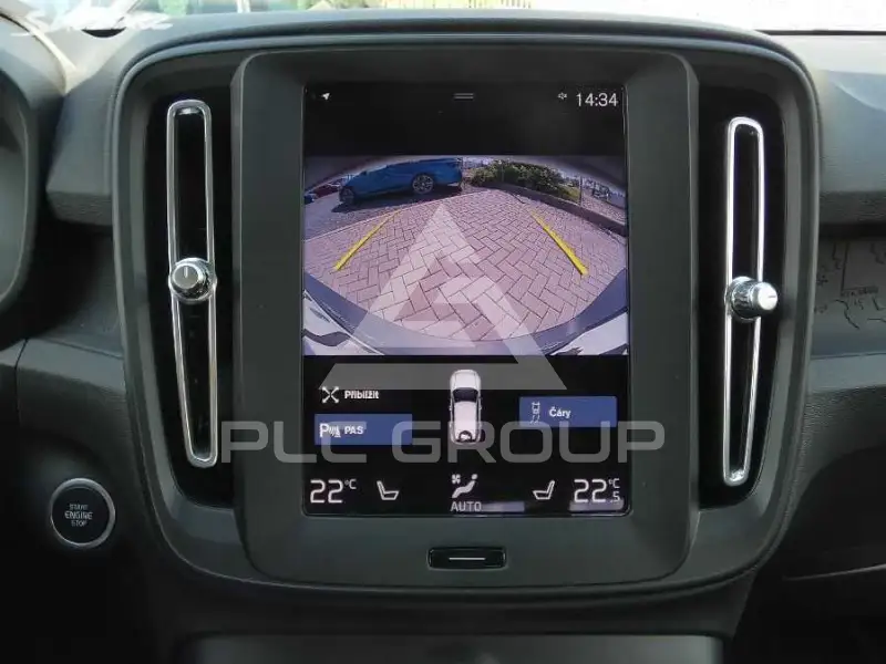 2021 Volvo XC40