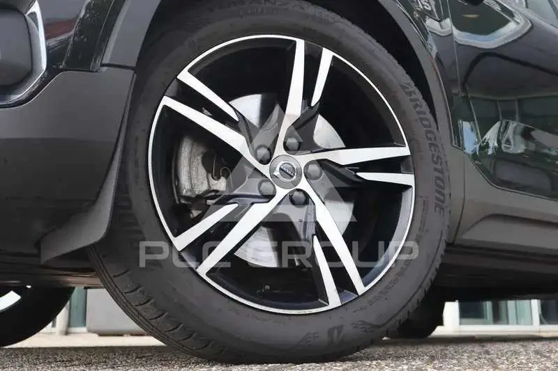 2021 Volvo XC40