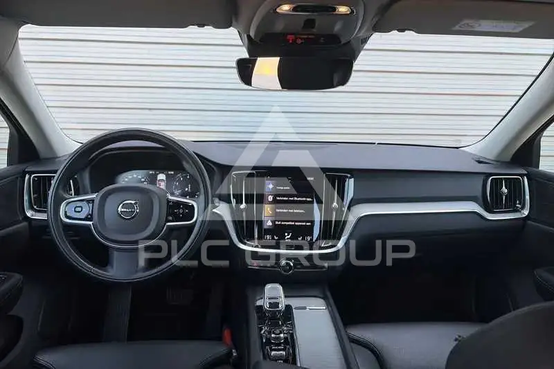 2021 Volvo V60