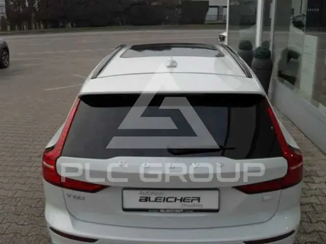 2021 Volvo V60