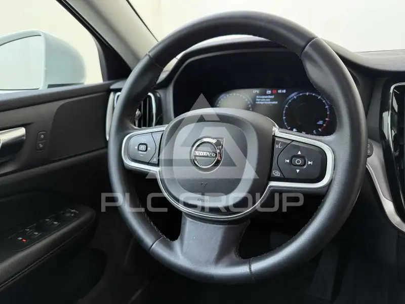 2021 Volvo V60