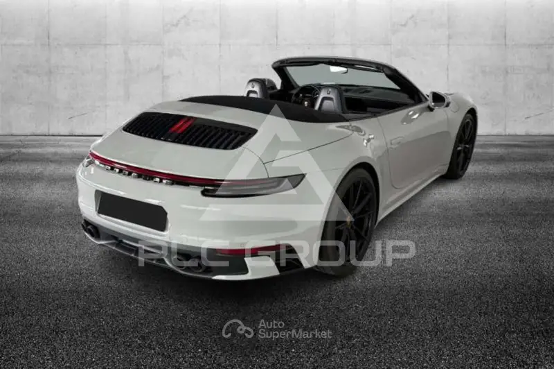 2021 Porsche 911