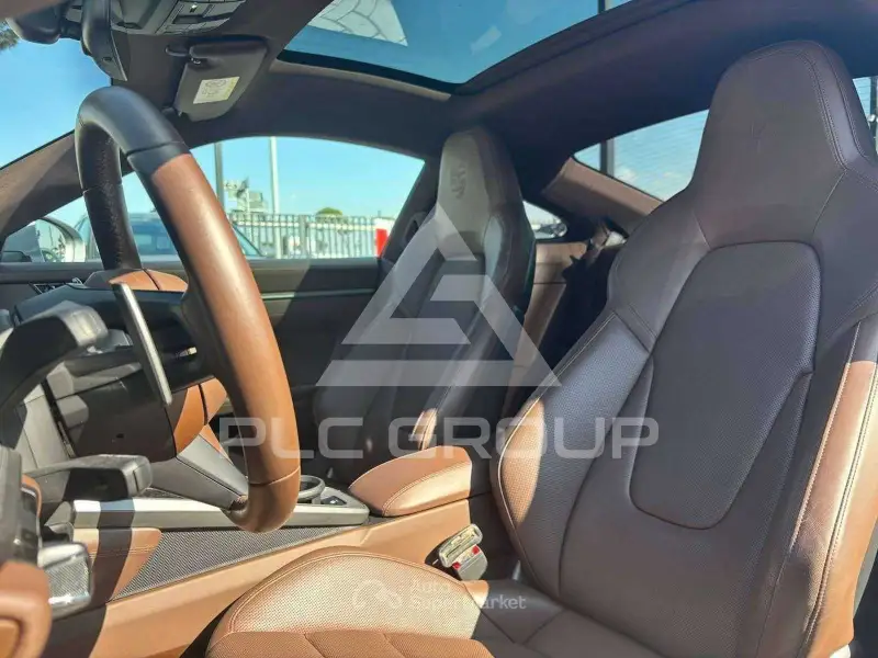 2021 Porsche 911