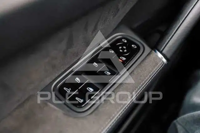 2021 Porsche CAYENNE