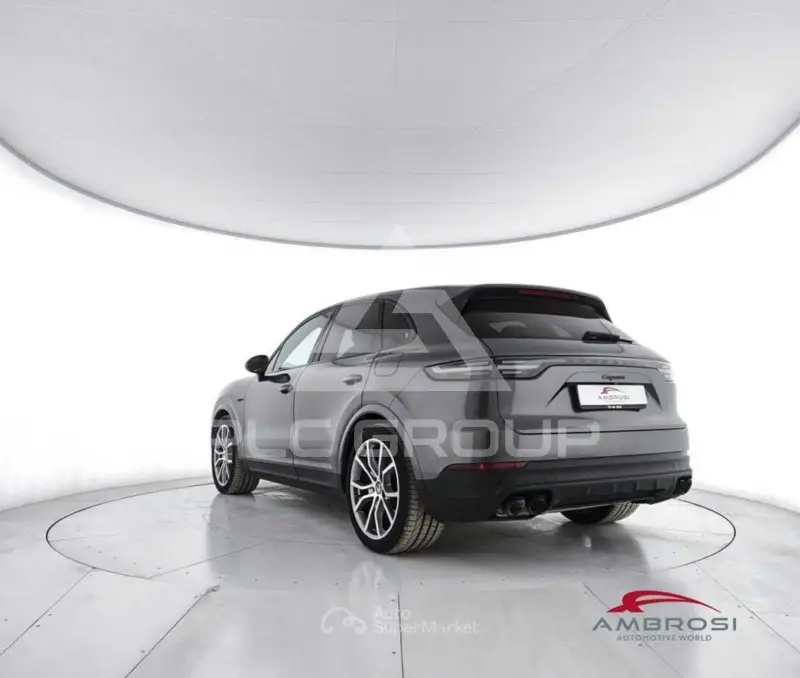 2021 Porsche Cayenne