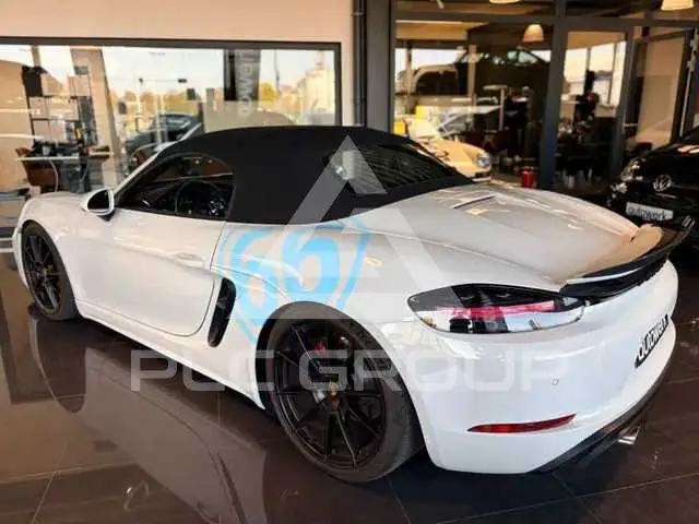 2021 Porsche BOXSTER
